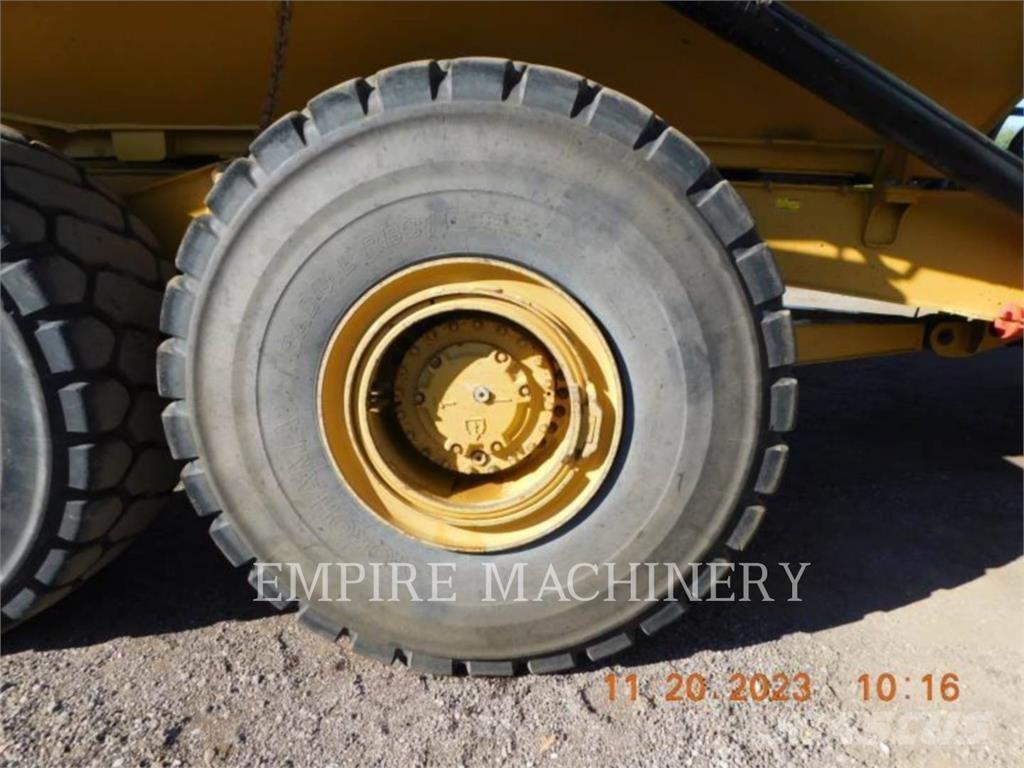 CAT 745-04 铰接式自卸车