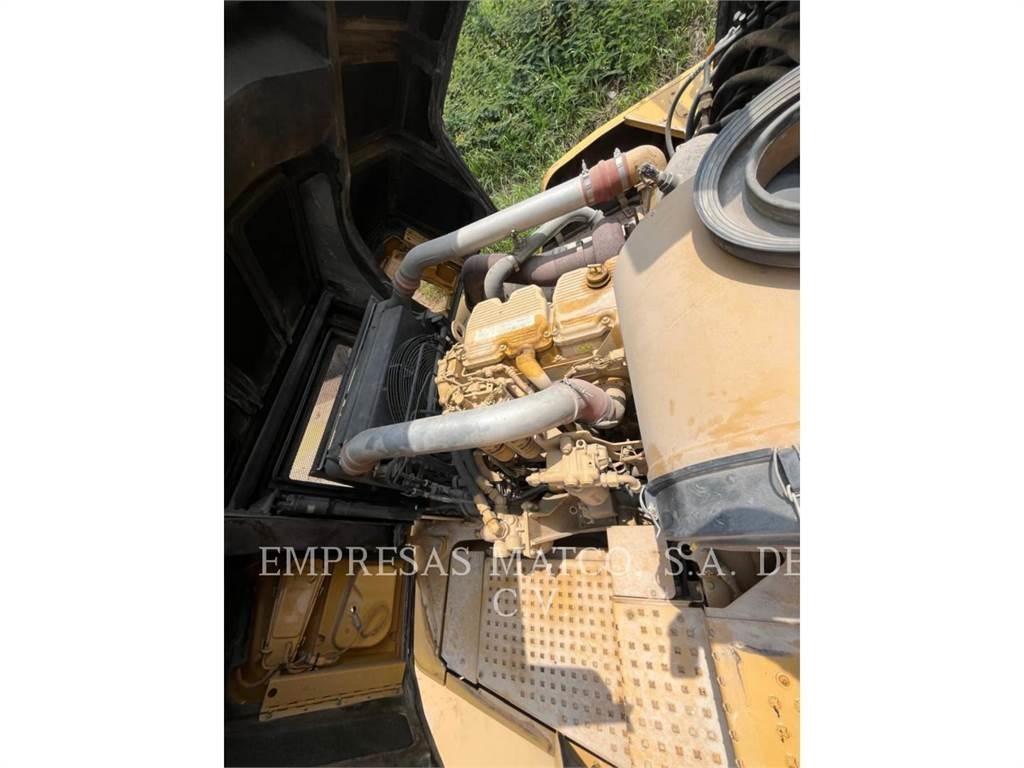 CAT 745-04LRC 铰接式自卸车
