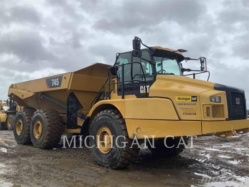 CAT 745 T 铰接式自卸车
