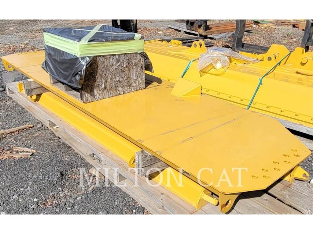 CAT 745 TAILGATE 底盘和悬架