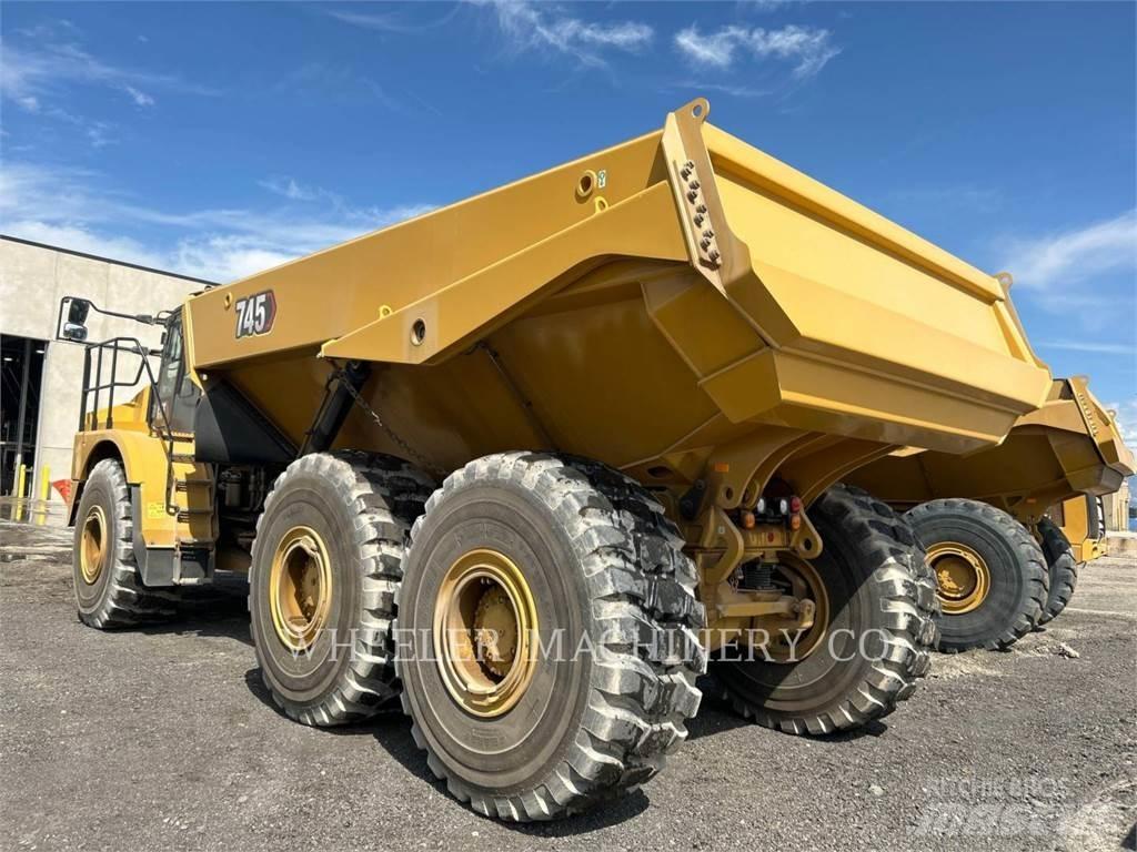 CAT 745 TG 铰接式自卸车