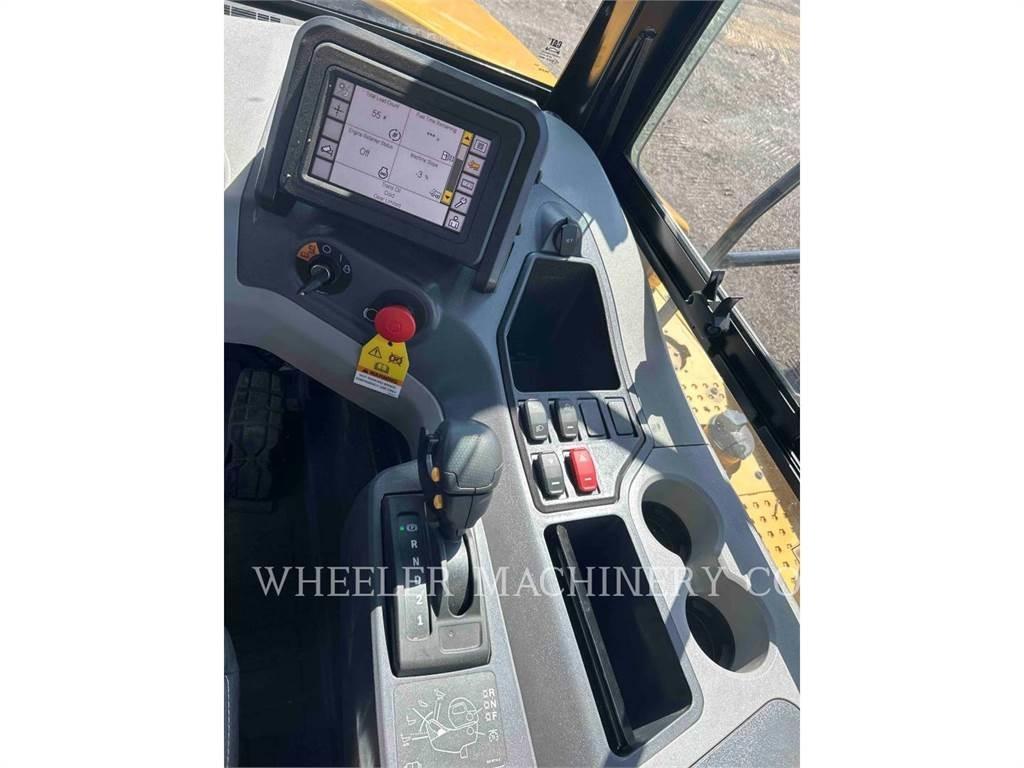 CAT 745 TG 铰接式自卸车
