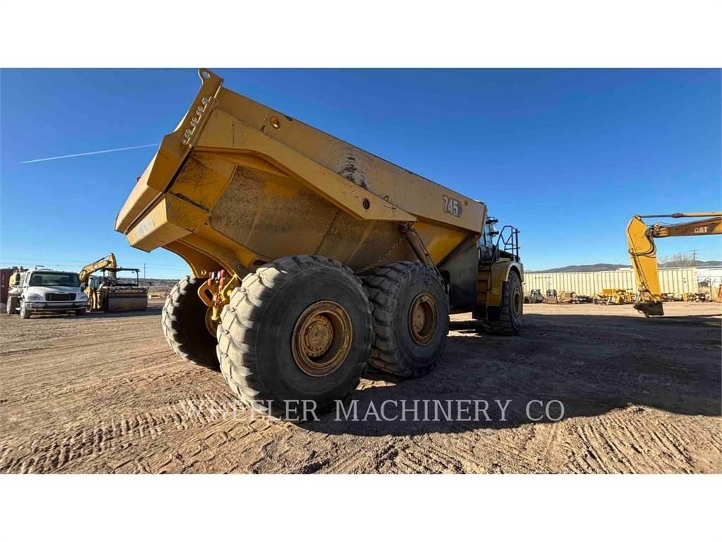 CAT 745 TG 铰接式自卸车