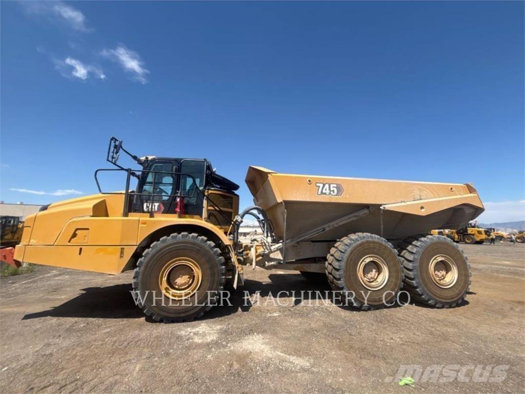 CAT 745 TG 铰接式自卸车
