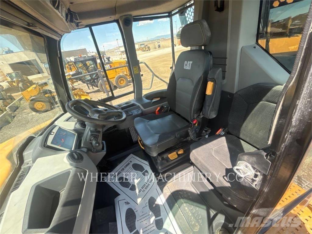 CAT 745 TG 铰接式自卸车