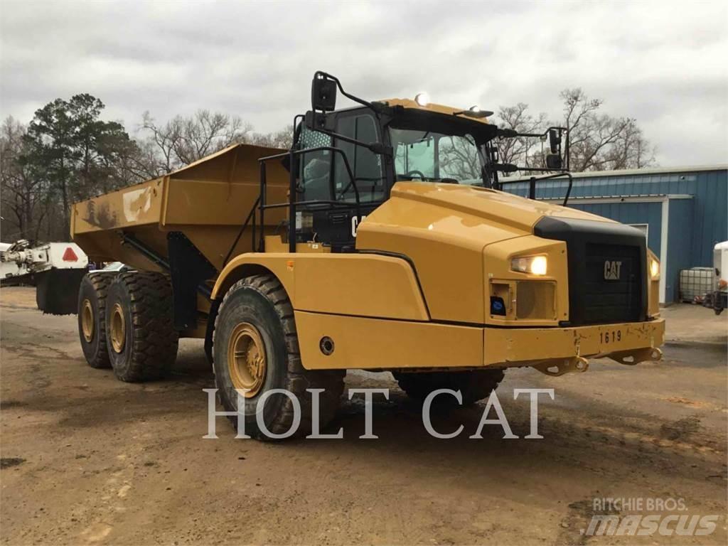 CAT 74504 铰接式自卸车