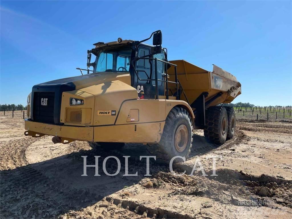 CAT 74504 铰接式自卸车