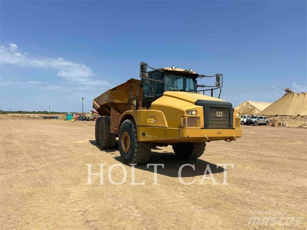 CAT 74504 铰接式自卸车