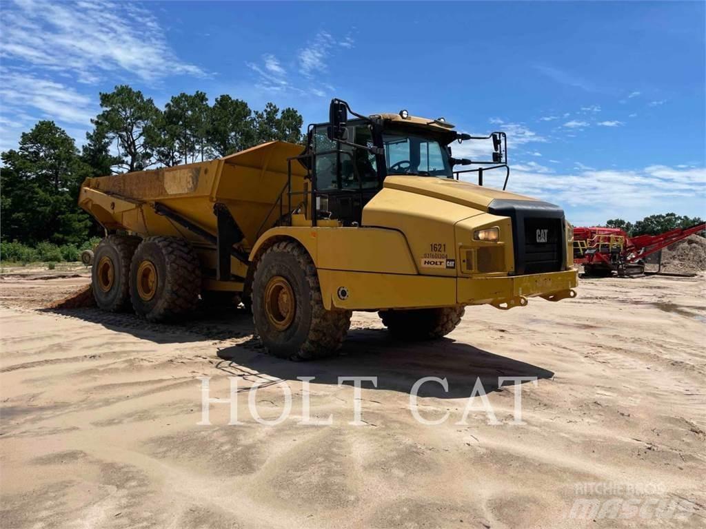 CAT 74504 铰接式自卸车