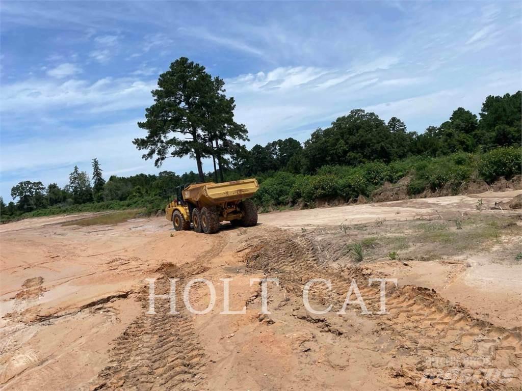CAT 74504 铰接式自卸车