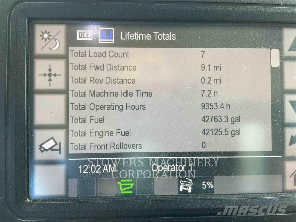 CAT 74504 铰接式自卸车
