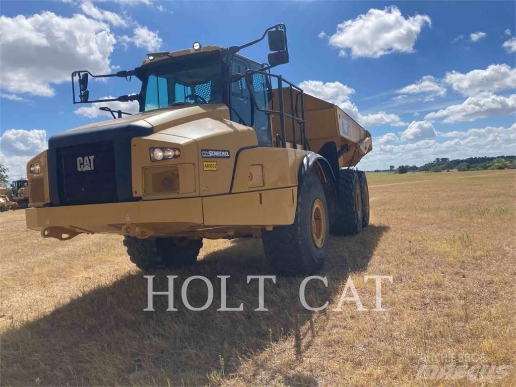 CAT 74504 铰接式自卸车