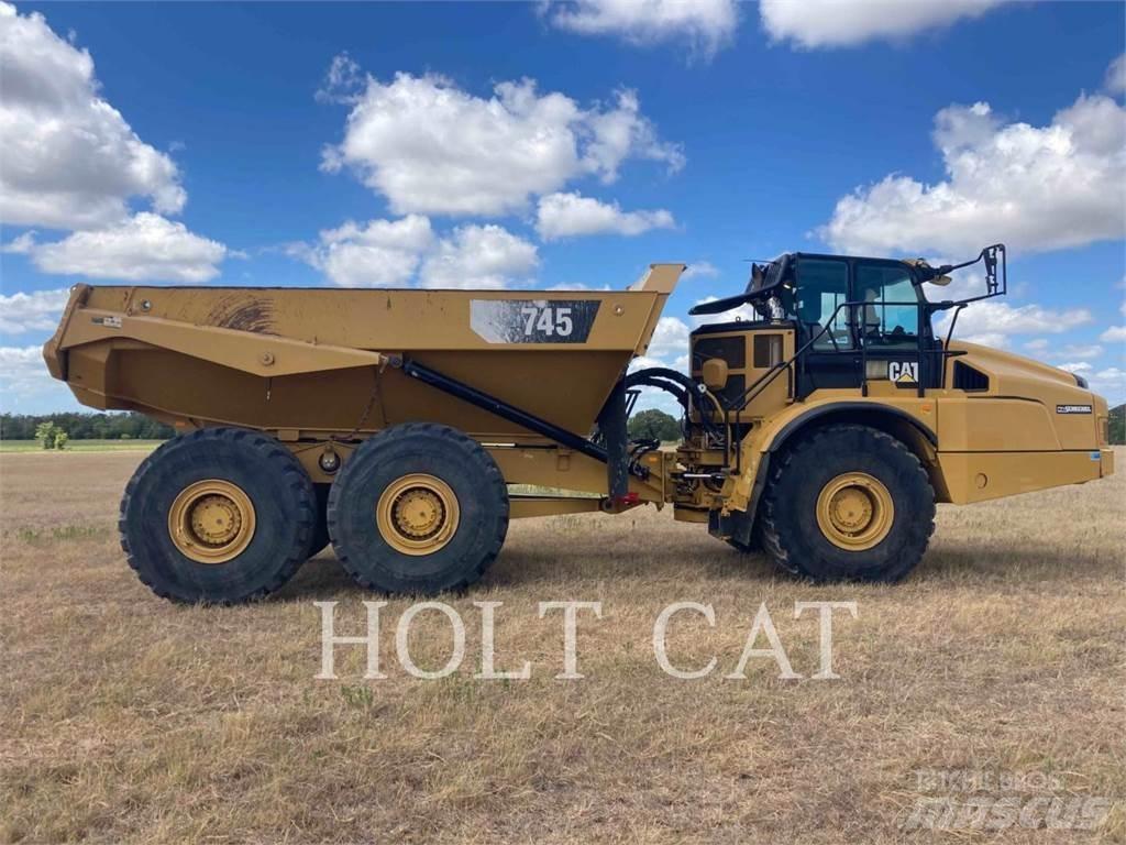 CAT 74504 铰接式自卸车