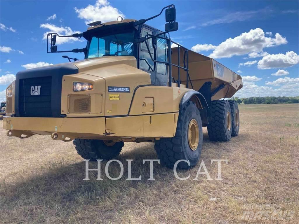 CAT 74504 铰接式自卸车