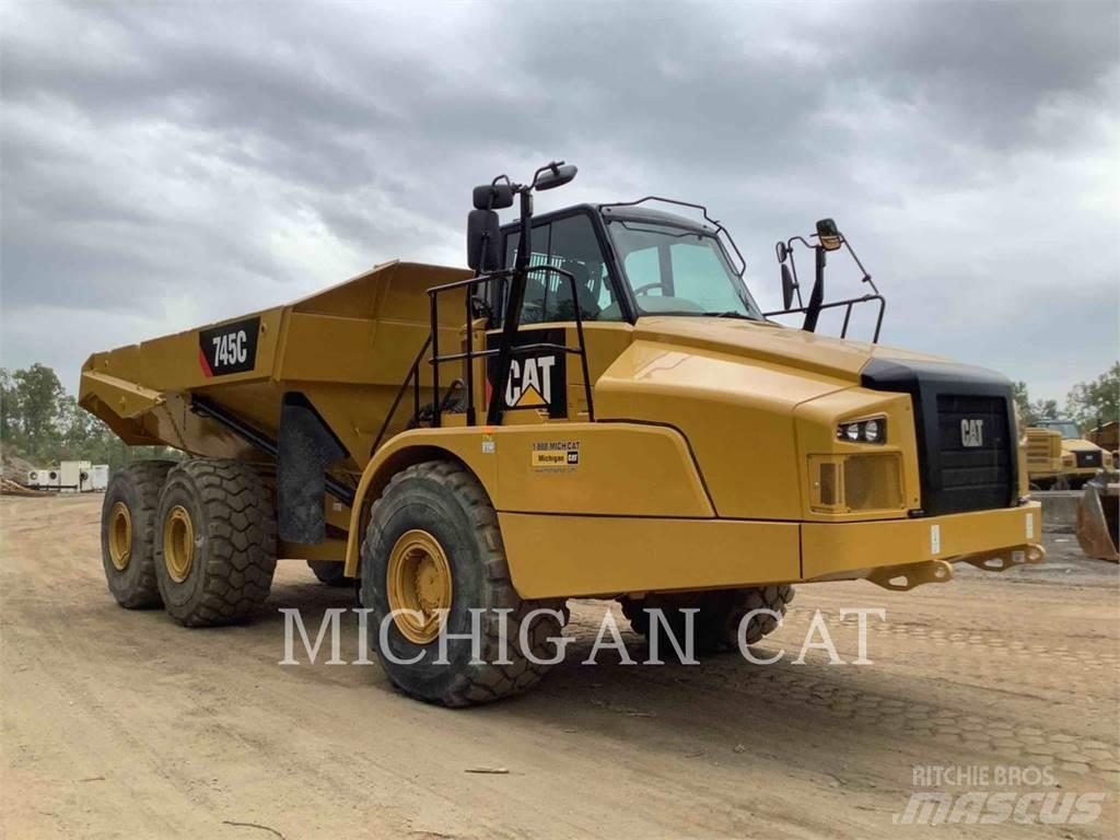 CAT 745C 铰接式自卸车