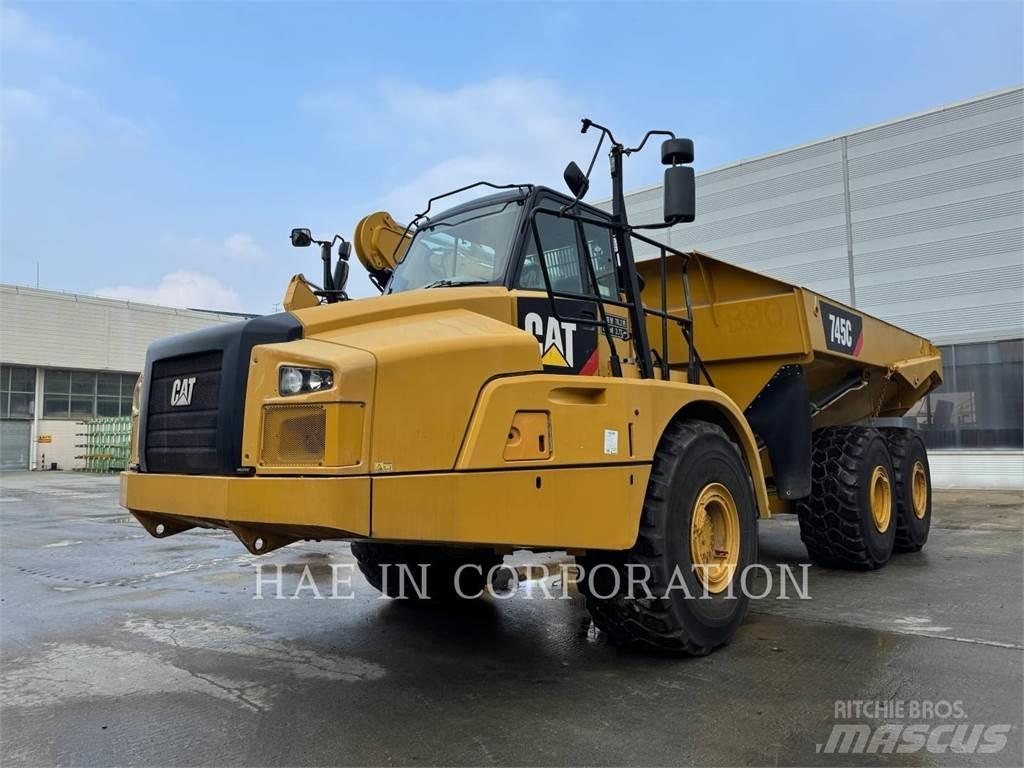 CAT 745C 铰接式自卸车