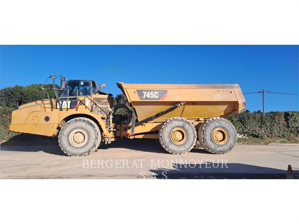 CAT 745C 铰接式自卸车