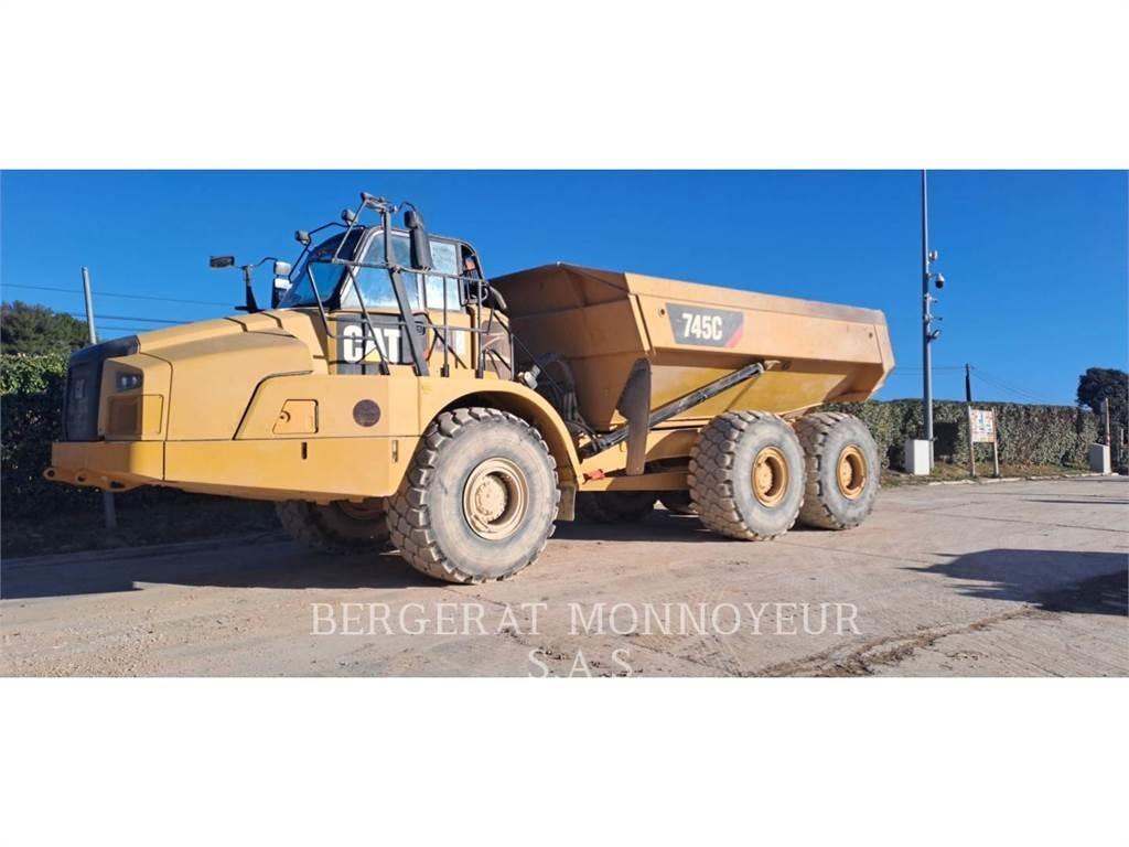 CAT 745C 铰接式自卸车
