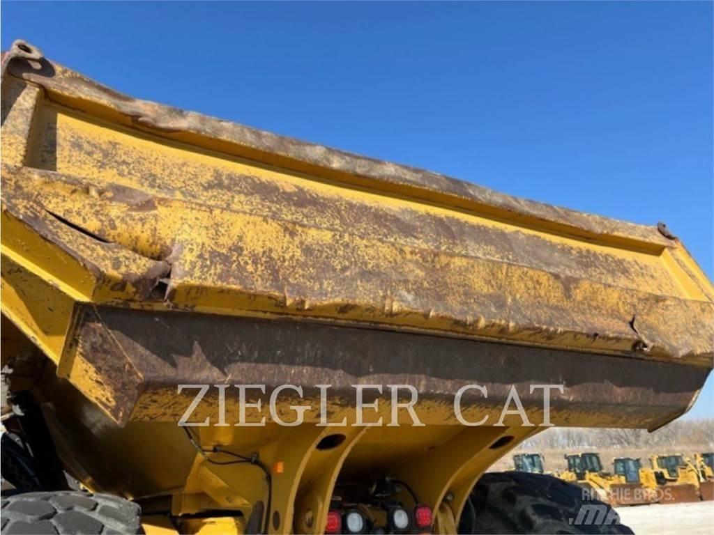 CAT 745C 铰接式自卸车