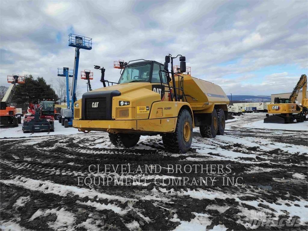 CAT 745C 水罐车