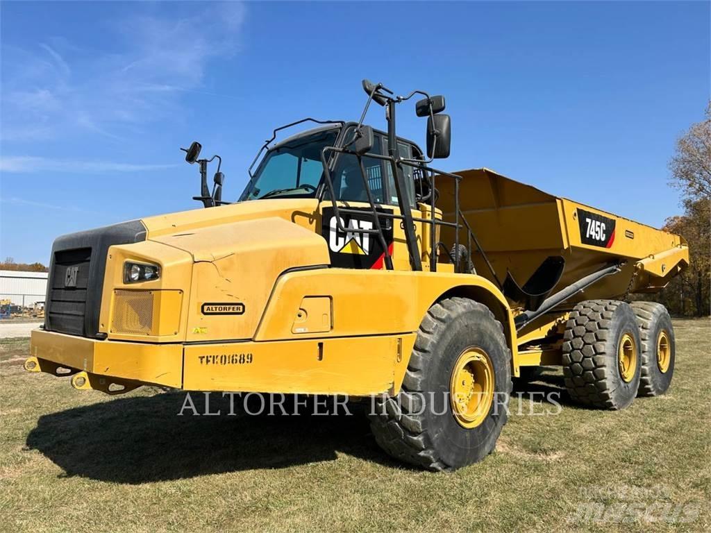 CAT 745C 铰接式自卸车