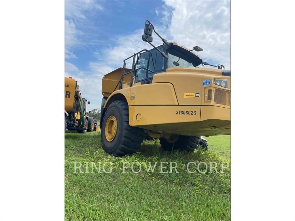 CAT 745TG 铰接式自卸车