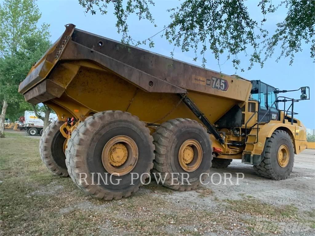 CAT 745TG 铰接式自卸车