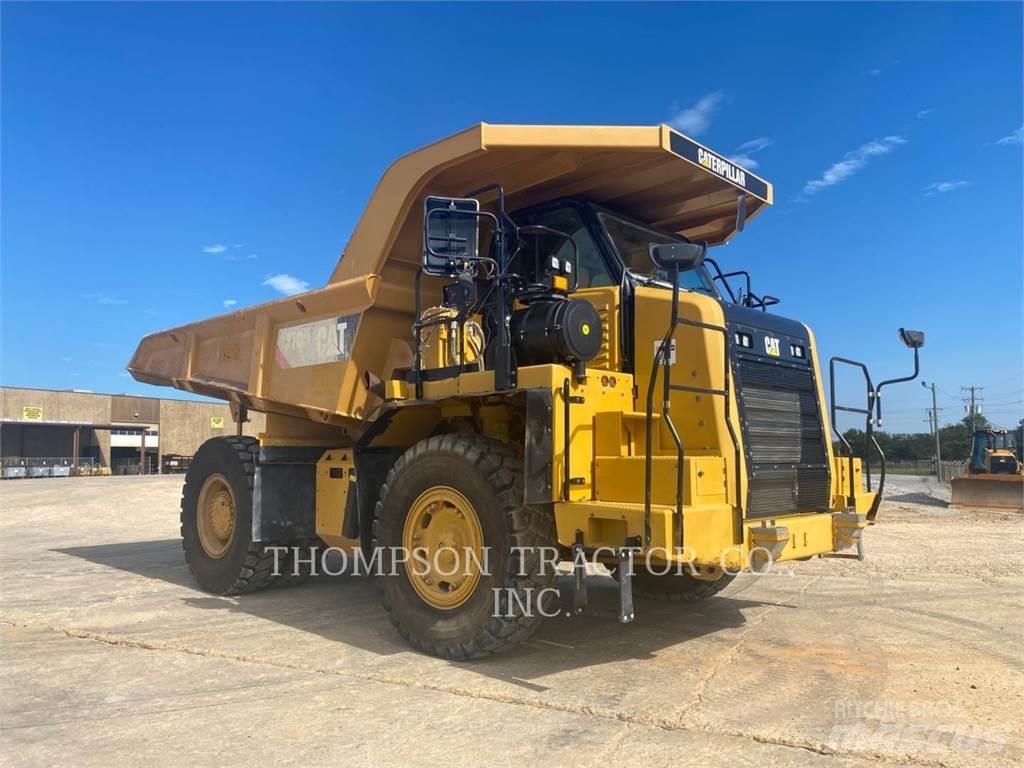 CAT 770 G 铰接式自卸车