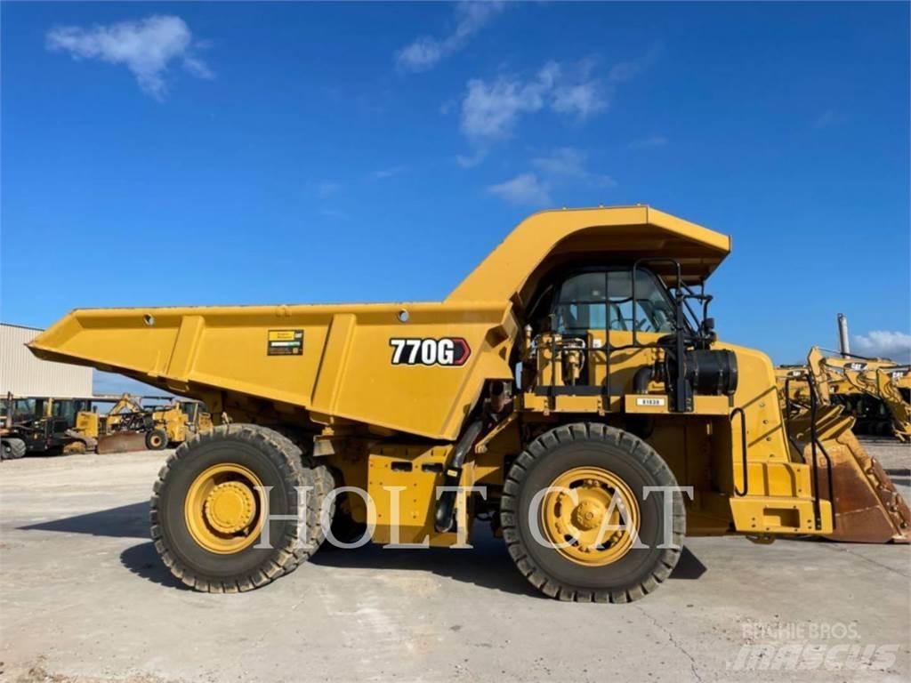 CAT 770G 铰接式自卸车