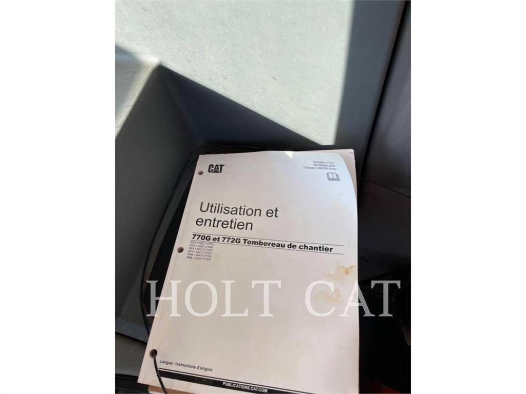 CAT 770G 铰接式自卸车