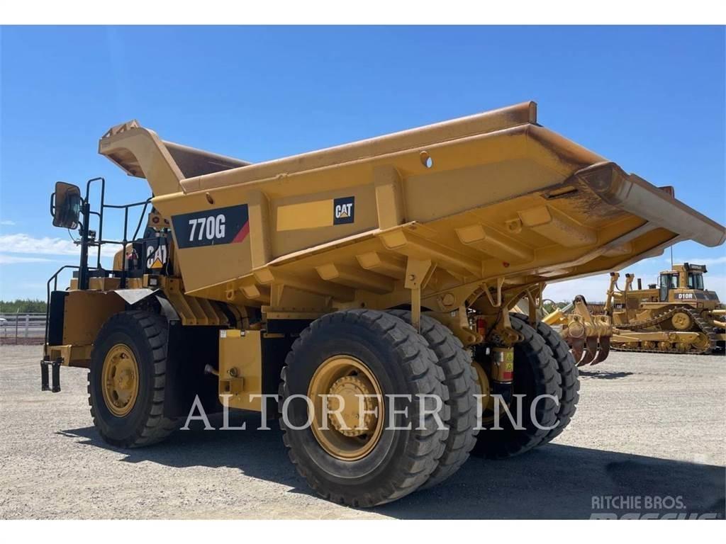 CAT 770G 铰接式自卸车