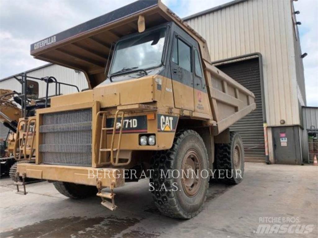 CAT 771D 铰接式自卸车