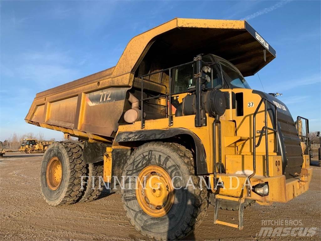 CAT 772 铰接式自卸车