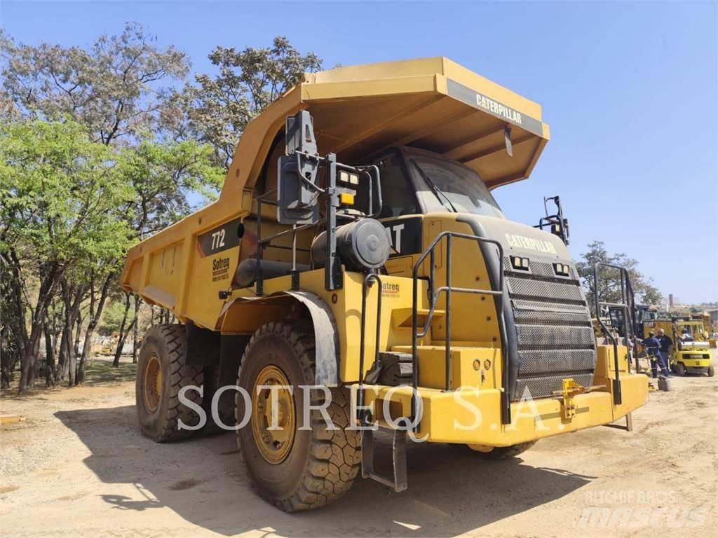 CAT 772 铰接式自卸车