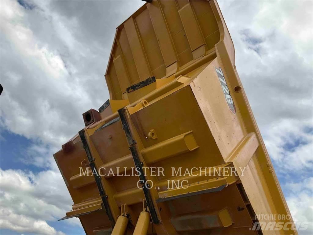 CAT 772G 铰接式自卸车