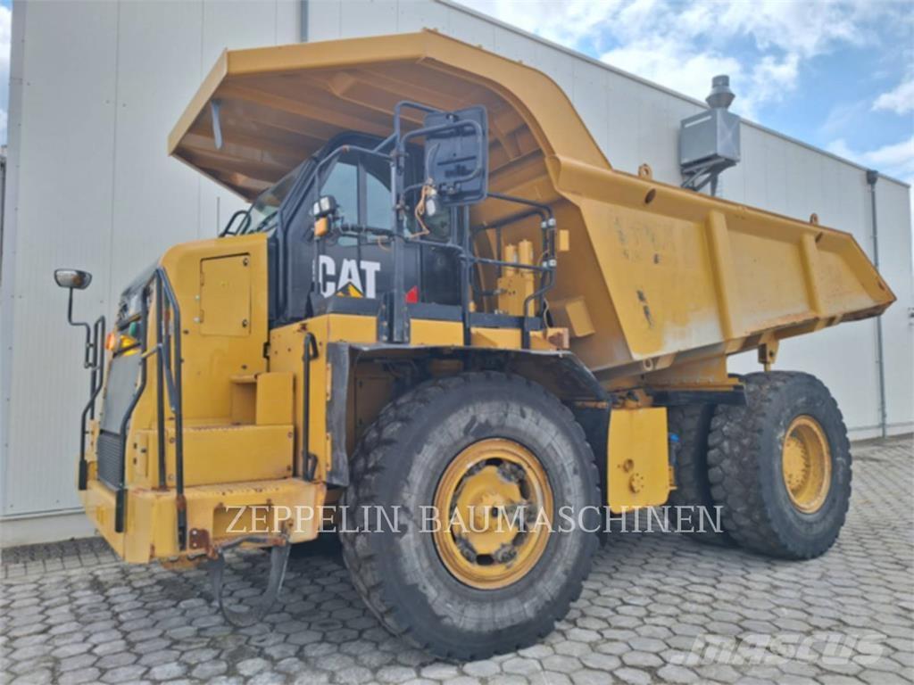 CAT 772G 铰接式自卸车