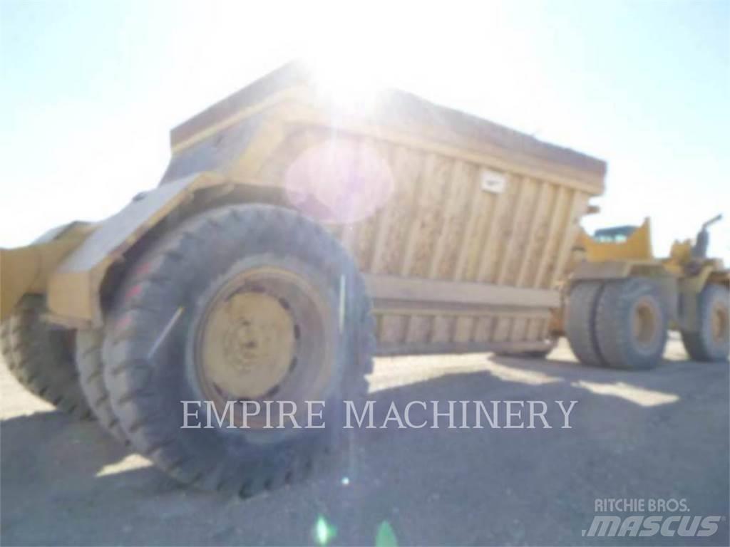 CAT 773D 铰接式自卸车