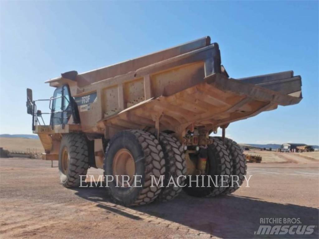 CAT 773F 铰接式自卸车