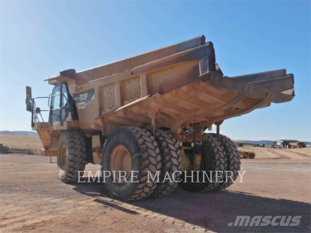 CAT 773F 铰接式自卸车