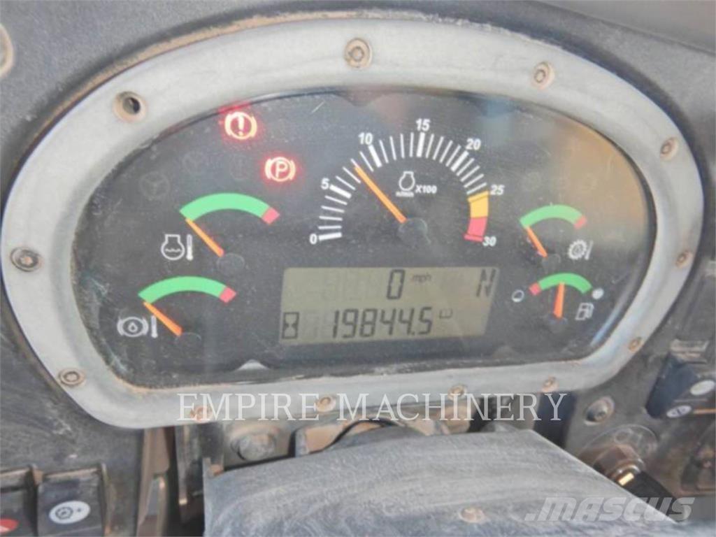 CAT 773F 铰接式自卸车