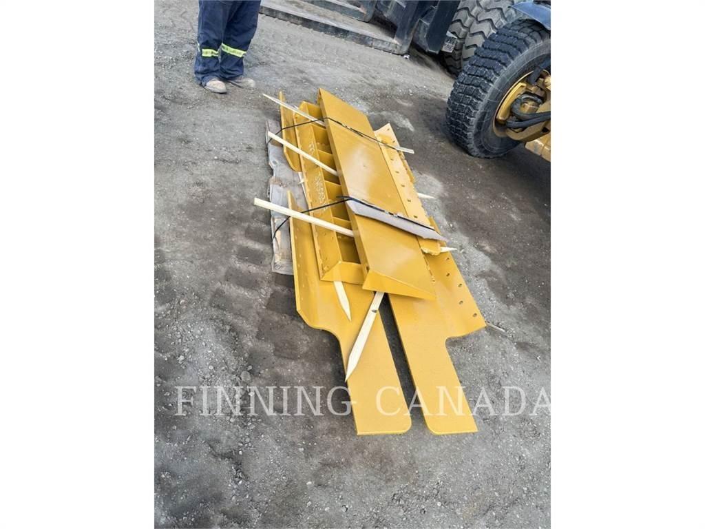 CAT 773G 铰接式自卸车