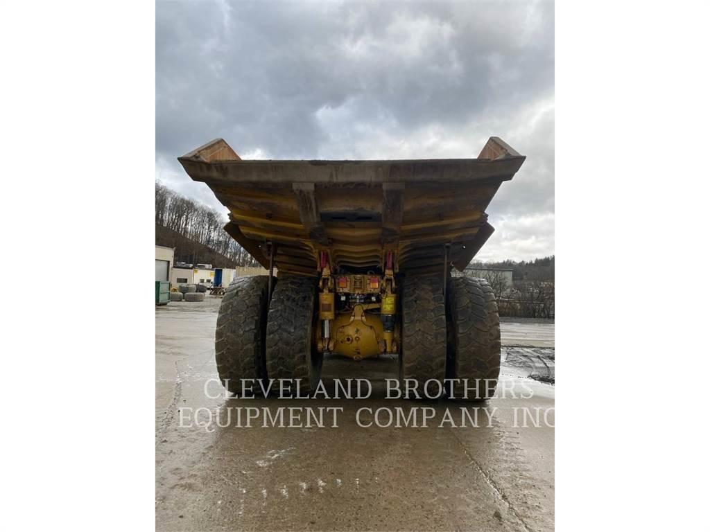 CAT 773G 铰接式自卸车