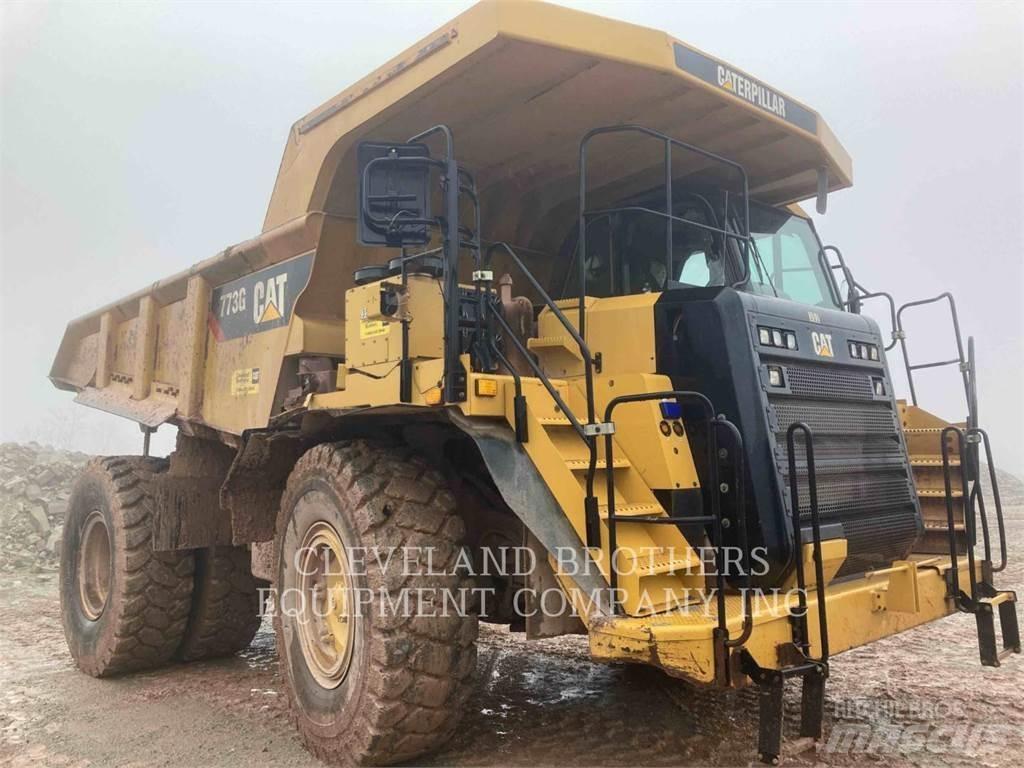 CAT 773G 铰接式自卸车