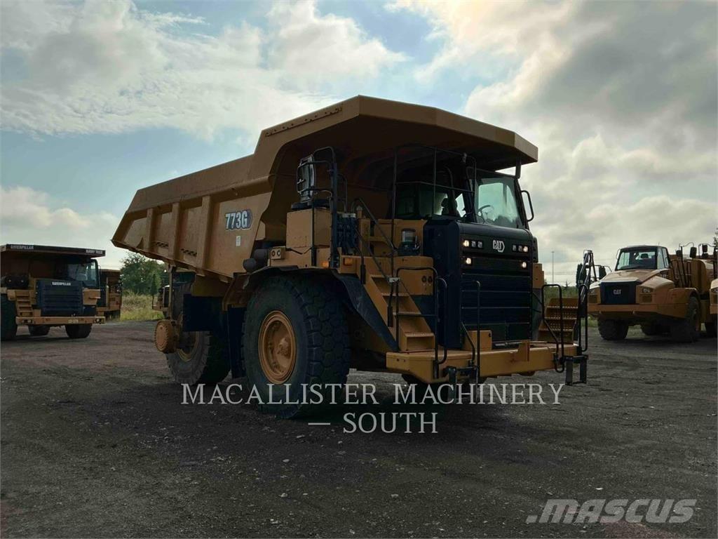 CAT 773G 铰接式自卸车