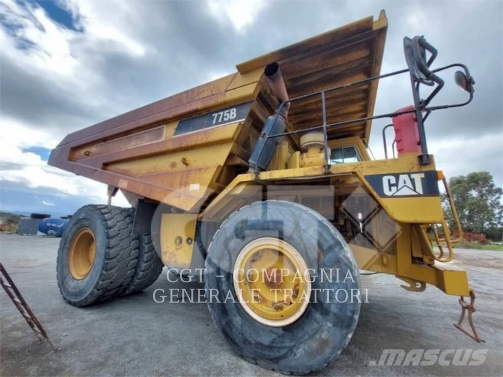CAT 775B 铰接式自卸车