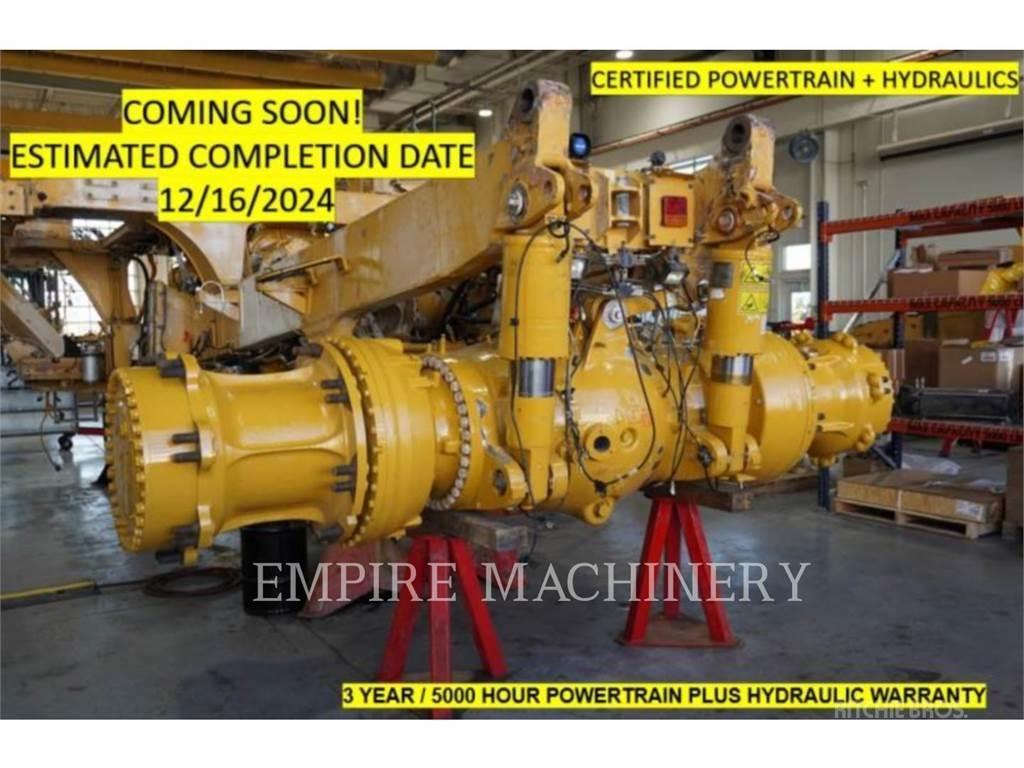 CAT 775G 铰接式自卸车