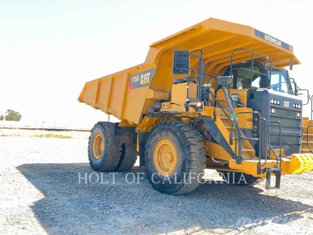 CAT 775G 铰接式自卸车