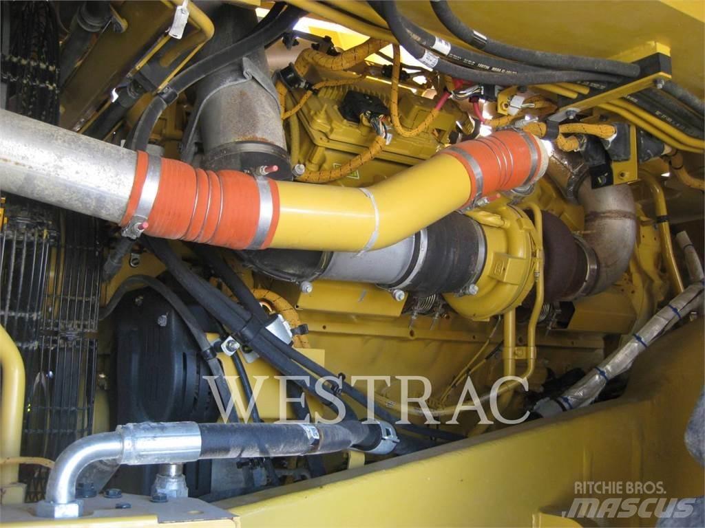 CAT 775GLRC 铰接式自卸车