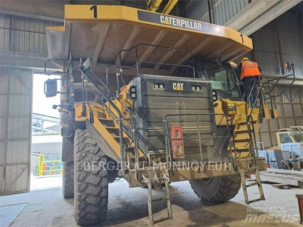 CAT 777G 铰接式自卸车
