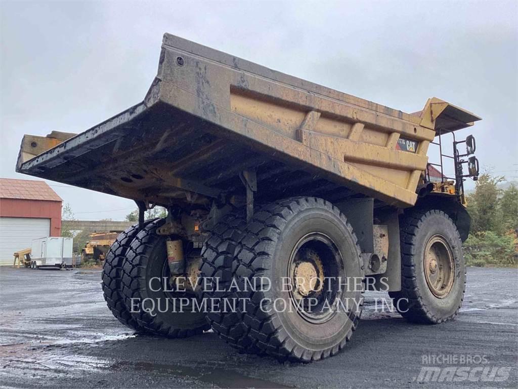 CAT 777G 铰接式自卸车